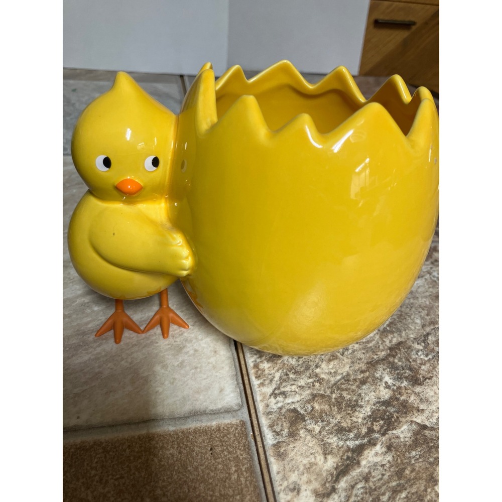 Teleflora Gift Yellow Chick and Cracked Egg Ceramic Easter Planter Vase